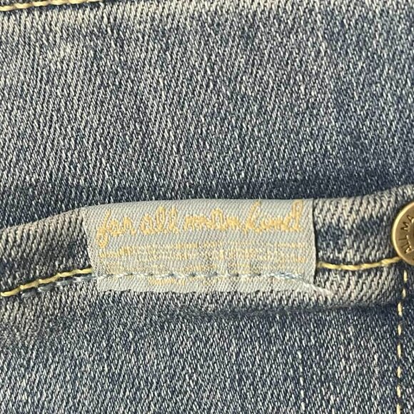 7 For All Mankind NWT Josefina Feminine Boyfriend Women's Jeans size 31 - Picture 11 of 16